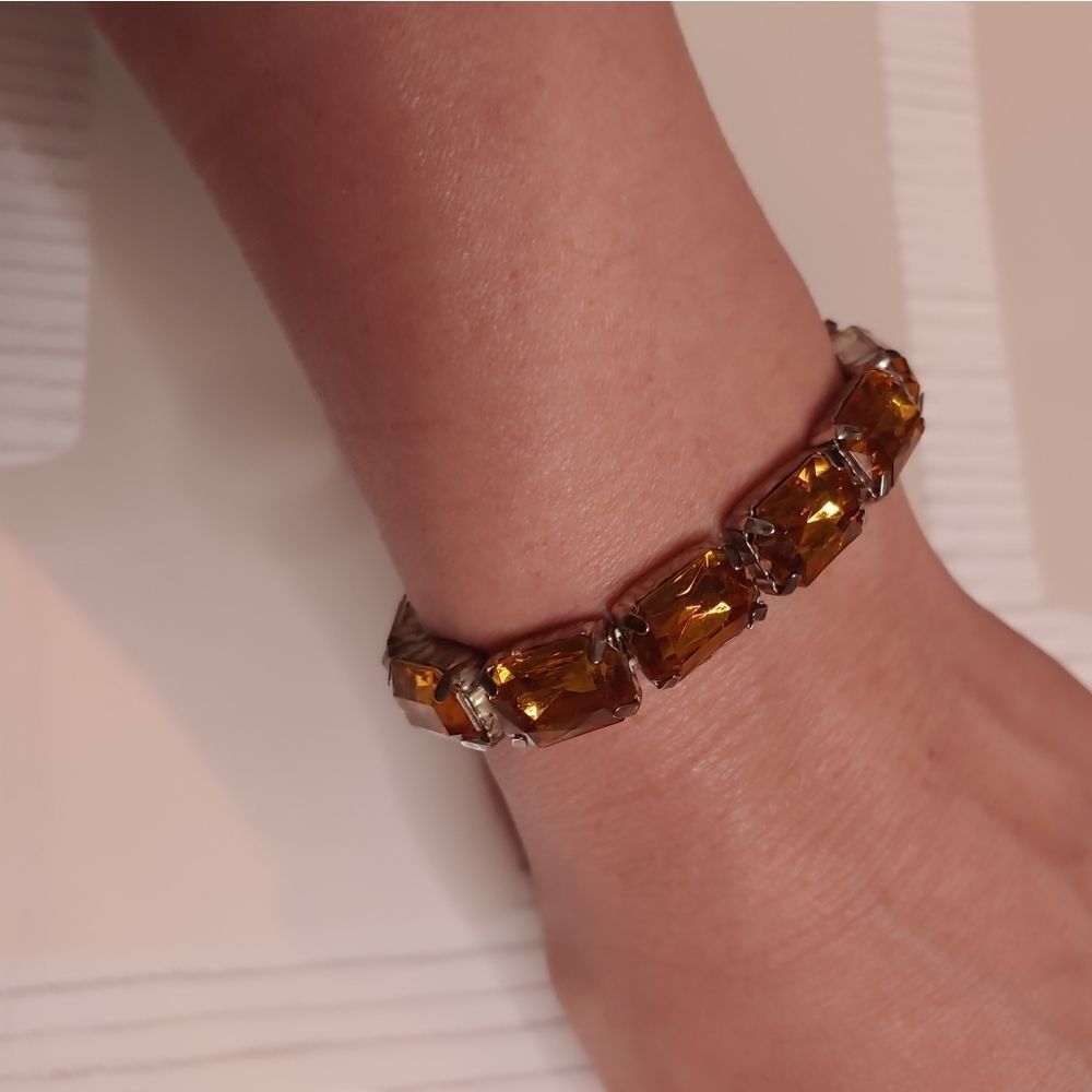 Topaz Rhinestone Bracelet - Picture 2 of 5